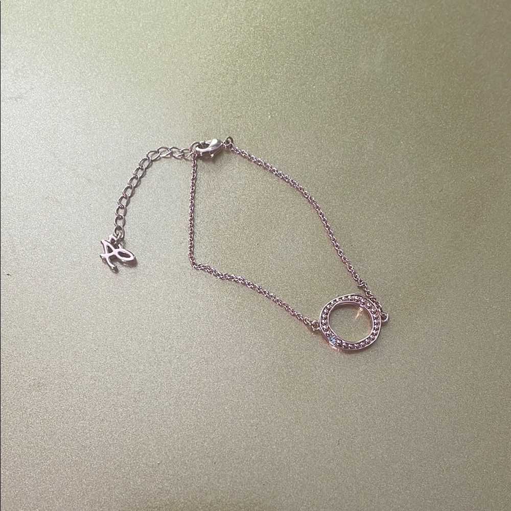 Rose Gold Tone Bracelet w/ Circle Pendant, 8 Inches